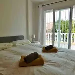 Sha With Private Pool , Albir Appartement *